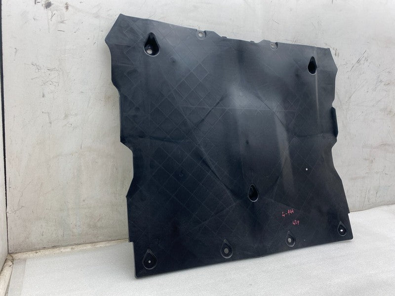 1499151 00 A 2021-2023 Tesla Model 3 Y Front Undertray Lower Chassis Splash Protection Board