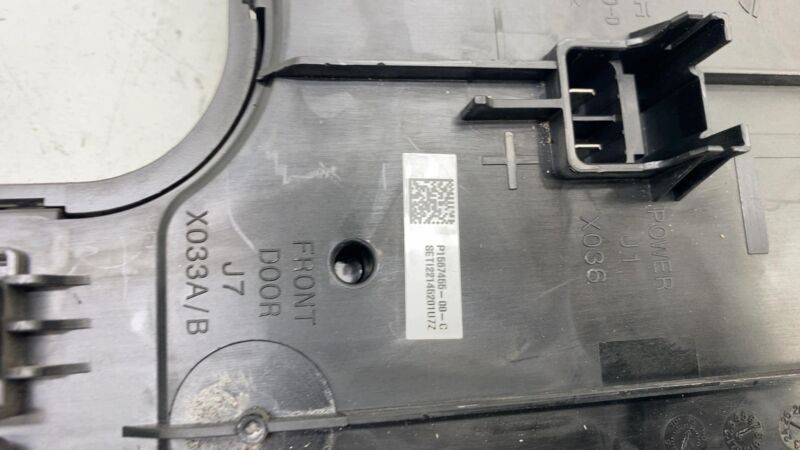 156735900B 17-23 Model 3 Left Low Voltage Controller Electronic Control Module 1567455-00-C