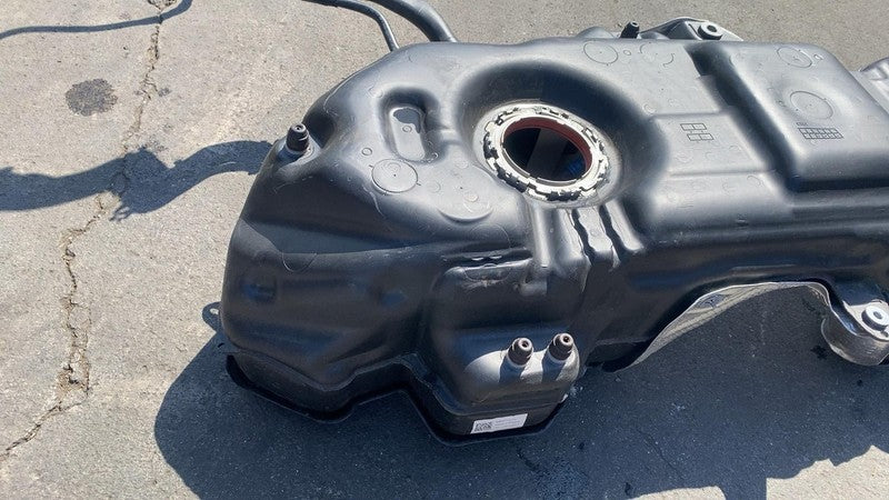 4M4201021GL ⭕ 2019-2024 Porsche Cayenne Fuel Tank w/ Pump & Pipe Hose Assembly 4M4201021GL