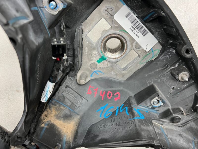 1036774 00 C 2012-2021 Tesla Model S X Leather Steering Wheel Heated Black 1036774-00-C OEM