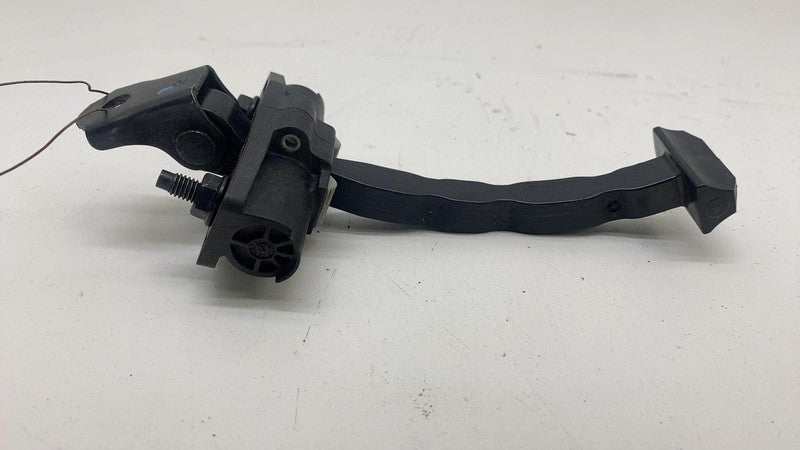 9509-B ⭕ 2017-2023 Tesla Model 3 M3 Rear Left or Right Door Brake Check Stopper LH=RH
