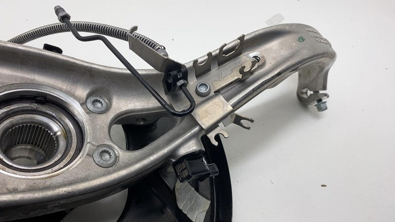 ⭕ 19-24 Porsche Cayenne Front Left Spindle Knuckle Hub w/ Dust Shield