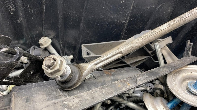 2014 Mercedes B-Class B200 Electric Drive SET of Bolt & Nut w/ Stabili