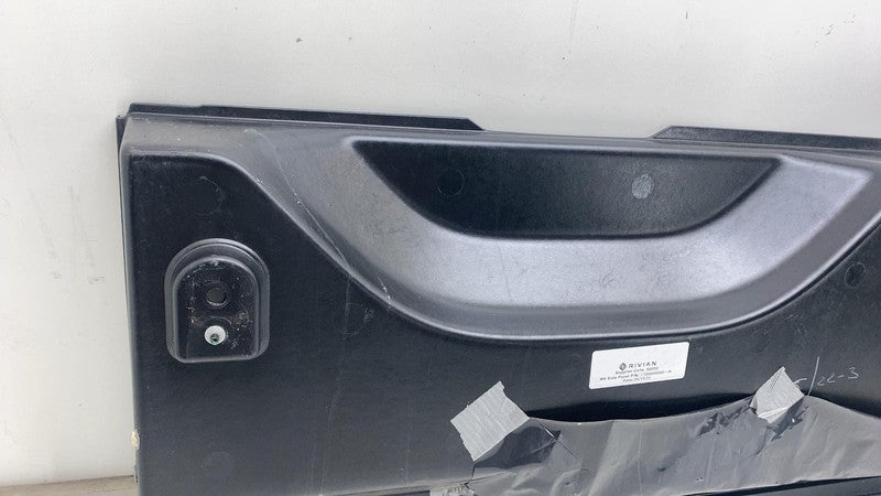 C100000352-H ⭕ 22-24 Rivian R1T Rear Passenger Right Pick Up Bed Trim Panel Cover PT00016619