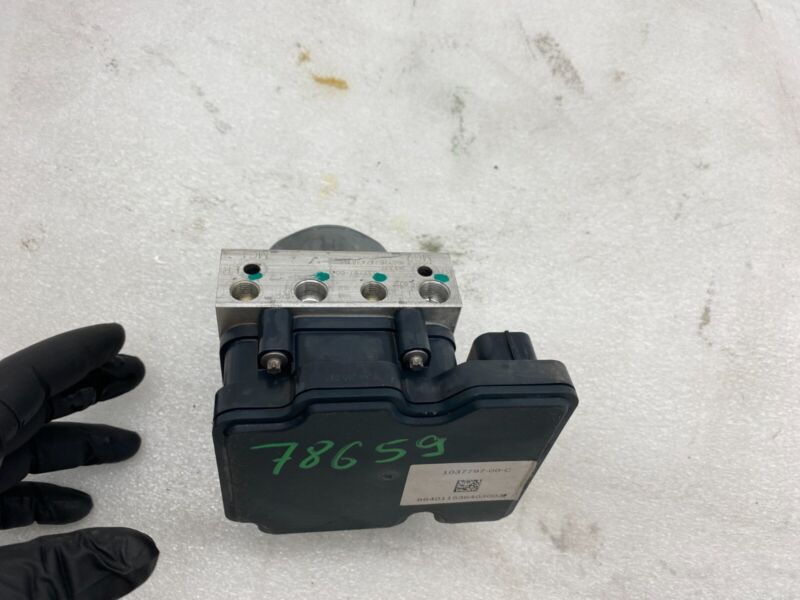 2016-2020 Tesla Model S MS Anti-Lock ABS Brake Pump Module Assembly 1037797-00-C