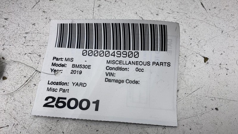 62100467 2018-2020 BMW 530e A/C Line Air Conditioning Fuel Return Coolant Pipe Hose Tube