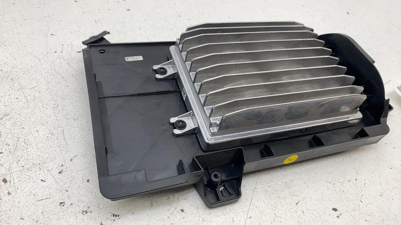 ⭕ 21-23 Audi E-Tron Quattro Sound System Amplifier Module w/ Retainer