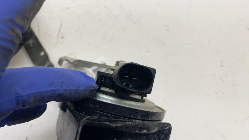 E3 007042 ⭕ 2022-2024 Mercedes-Benz EQS 450+ V297 FIAMM High & Low Pitch Tone Horn Signal