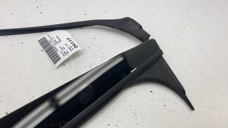 2021-2024 Tesla Model X MX Right B-Pillar Applique Trim Molding w/ Camera & Seal