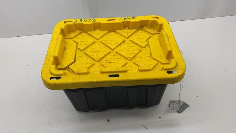 ⭕ 2018-2022 Toyota C-HR SET of Bolt Nut Clip w/ Fender Apron Support Bracket