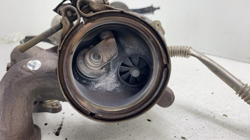 ⭕ 14-24 Maserati Ghibli Right Turbocharger Manifold Air Cleaner Duct I