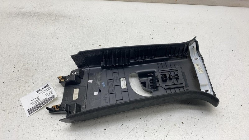 T04702169 2022-2024 Rivian R1T R1S Passenger Side B-Pillar Upper Trim Cover Panel Right RH