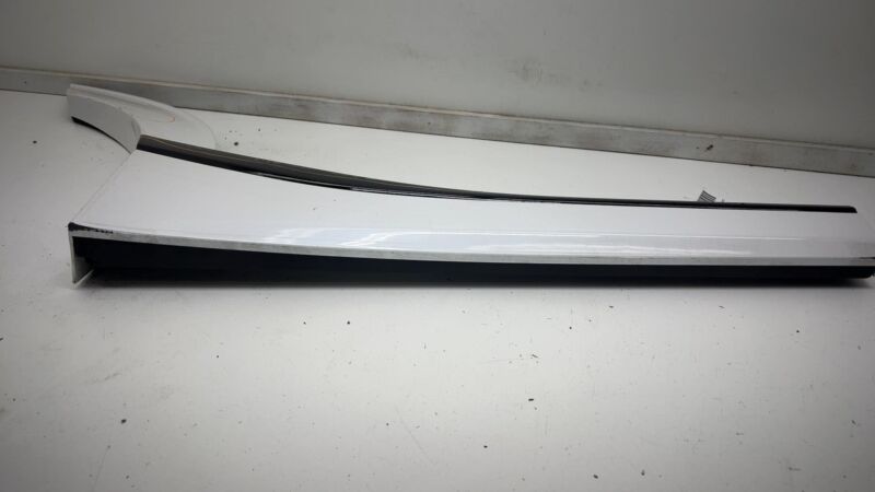 87734CVDA0 22-23 Kia EV6 Rear Right Lower Door Garnish Wheel Arch Flare Molding 87734-CVDA0