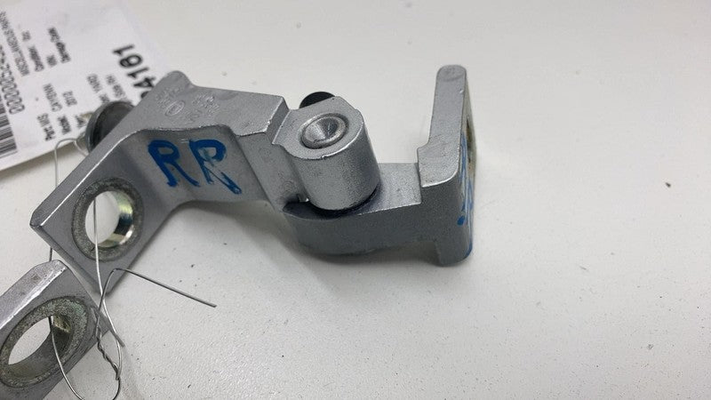 8K0831402A 2011-2018 Porsche Cayenne S Rear Passenger Side Upper & Lower Door Hinge Right