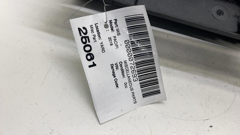 68292240AA ⭕ 17-24 Chrysler Pacifica Radiator Core Support Bracket Upper Closure 68292240AA