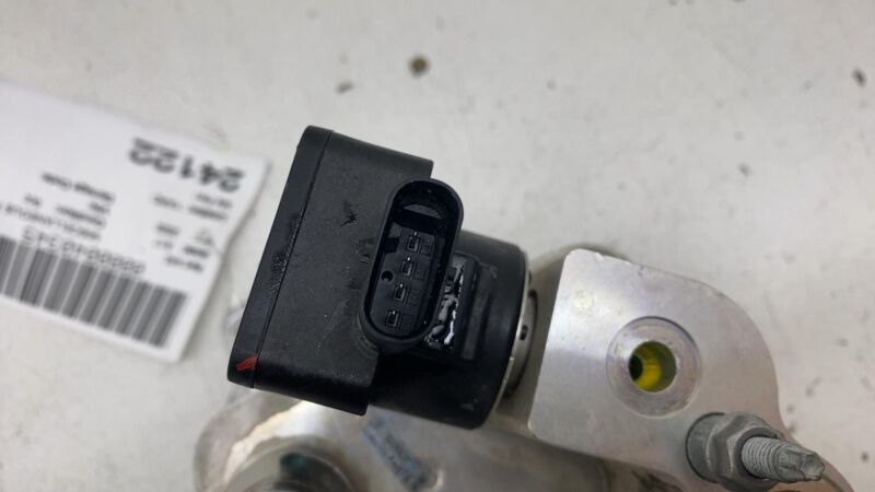PT00001739-H ⭕ 2022-2024 Rivian R1T R1S Coolant Direction Valve Battery Cooler PT00001739-H