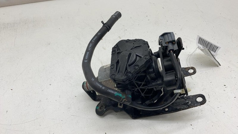 600635900A 2012 2013 2014 2015 Tesla Model S Brake Servo Booster Vacuum Pump 6006359-00-A