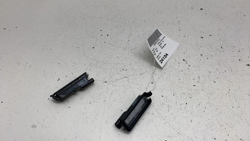 68276972AA ⭕ 17-24 Chrysler Pacifica Tailgate Liftgate License Plate Light Lamp 68276972AA