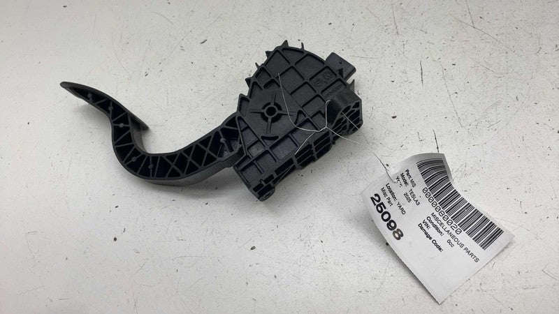 ⭕ 2024-2025 Tesla Model 3 M3 Front Accelerator Gas Pedal Throttle Sens