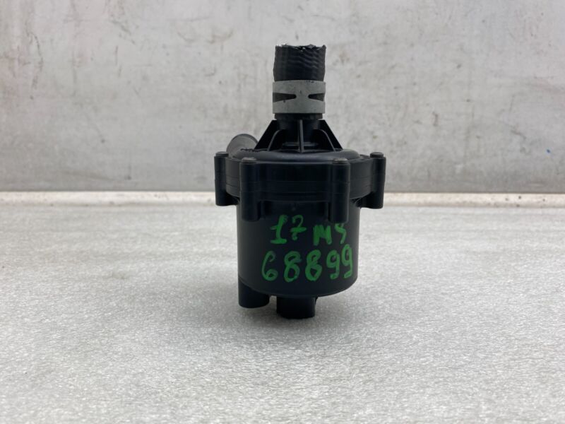 103732700F 2016-2020 Tesla Model S X Cooling System Auxiliary Water Coolant Pump FWD Assy