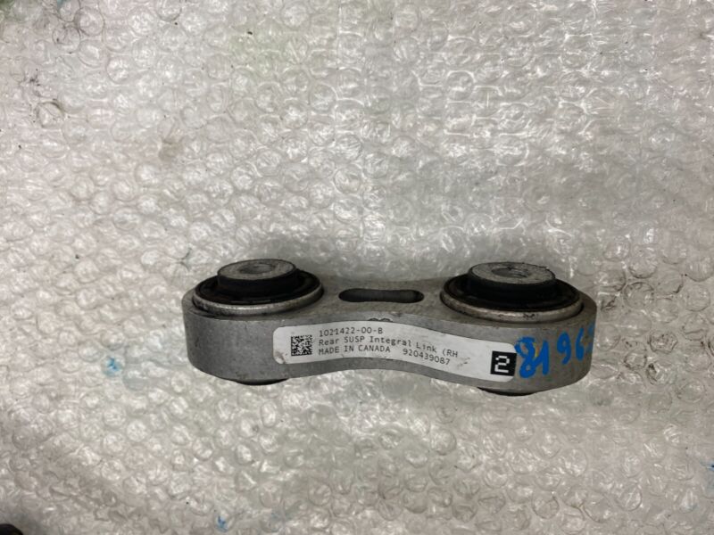 102142200B 2012-2020 Tesla Model S Rear Left or Right Suspension Wishbone Integral Link OEM