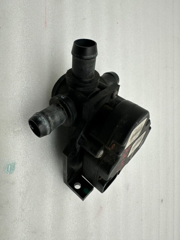 6007384 00 B 2012-2020 Tesla Model S MS Water Pump Cooling System Electric Motor Assembly OEM