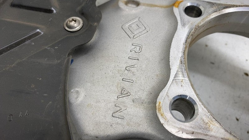 PT00415632C ⭕2022-2024 Rivian R1T Front Left Spindle Knuckle w/ Dust Shield AWD PT00415632-C