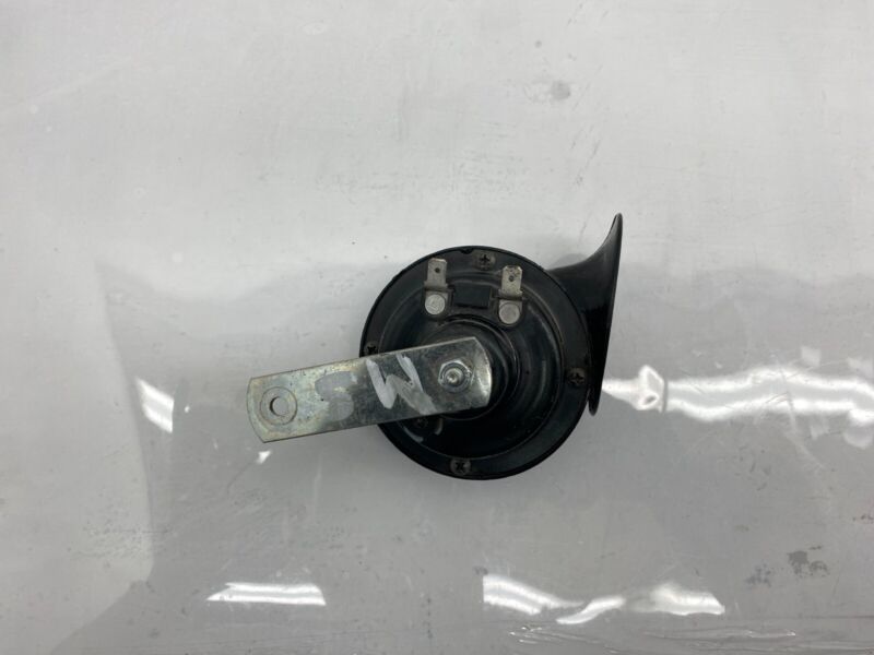 Does Not Apply 2012-2020 Tesla Model S Seger High Pitch Tone Horn 12V 510 Hertz w/ Bracket OEM