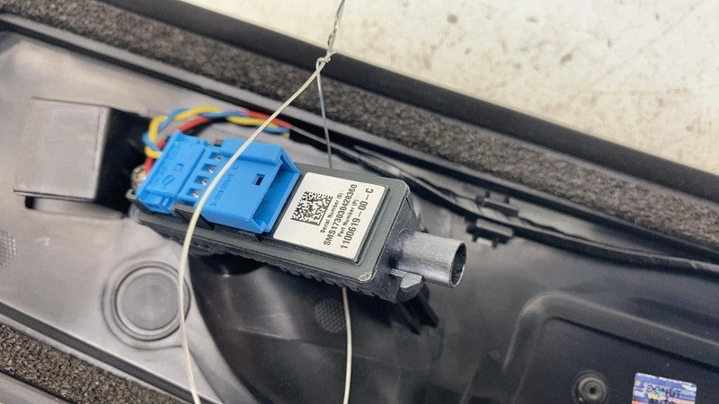 ⭕17-23 Model 3 Right B-Pillar Applique Glass Trim Molding w/ Camera 11