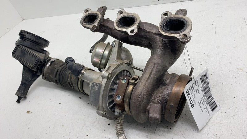 ⭕ 14-24 Maserati Ghibli Right Turbocharger Manifold Air Cleaner Duct I