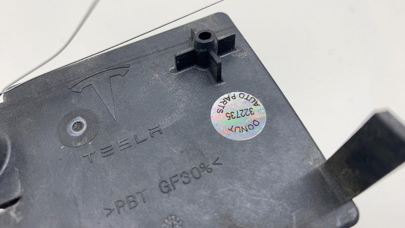 1097855 00 H 2017-2023 Tesla Model 3 M3 Rear Bumper BCM Computer Body Control Module Assy OEM