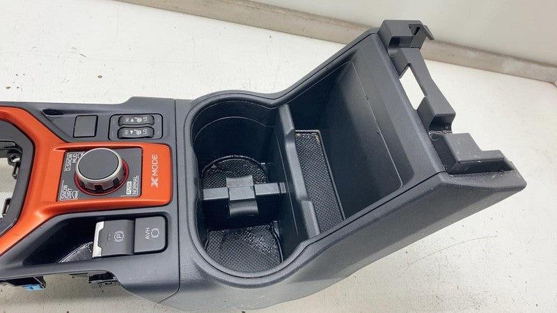 92121 SJ890 2019-2021 Subaru Forester Front Center Console w/ Cup Holder & Switch Cover Assy