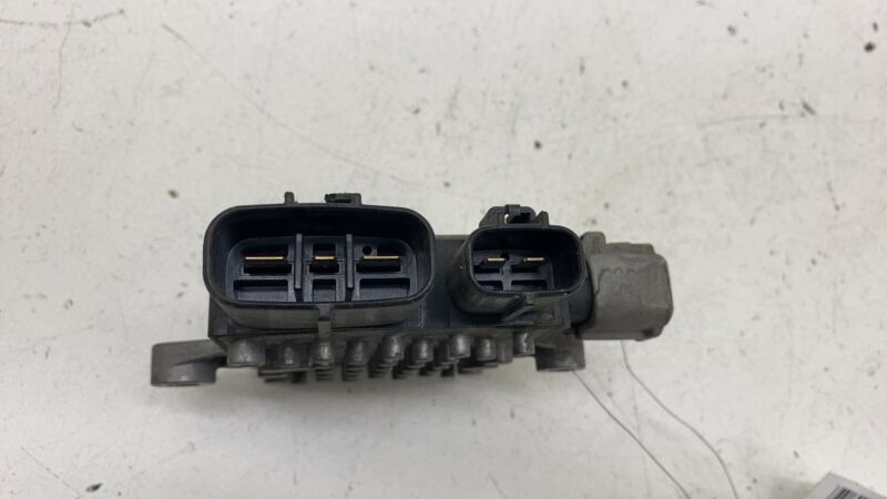 2012-2020 Tesla Model S MS Left or Right Cooling Fan Relay Control Module Unit