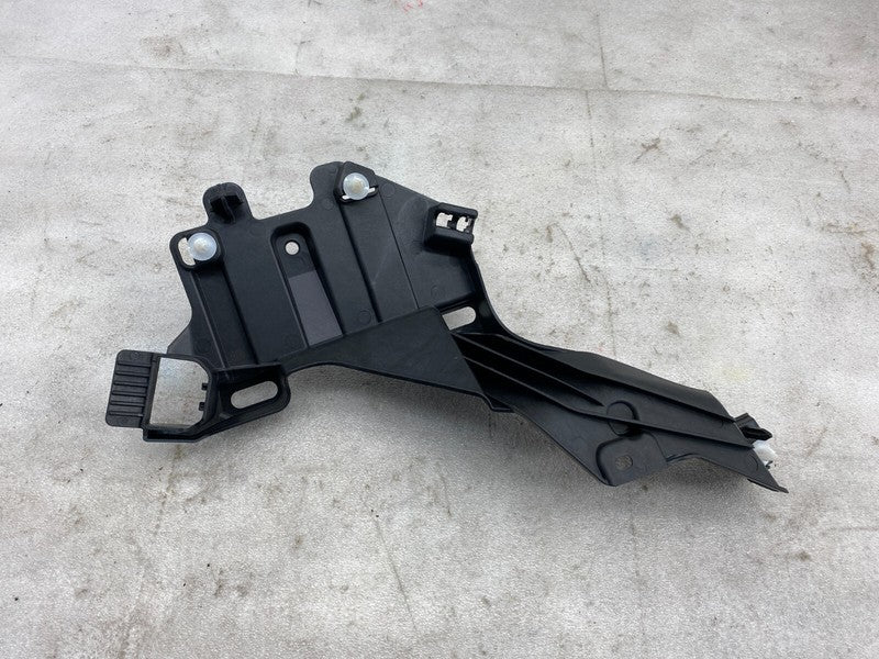 151441900B ⭕20-24 Tesla Model Y Rear Driver Side C-Pillar Bracket Support Left 1514419-00-B