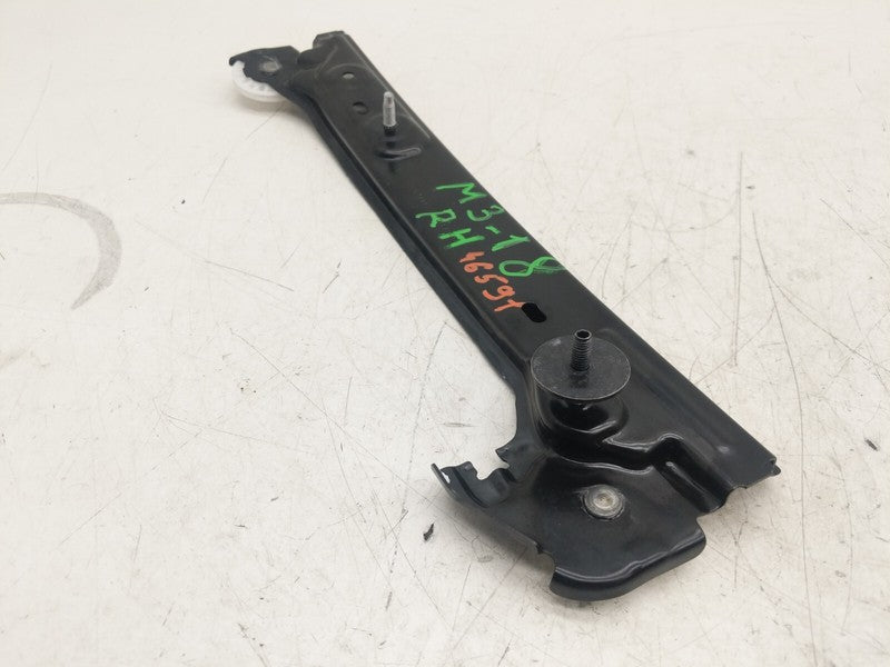16937310A ⭕ 2017-2022 Model 3 Rear Right Door Window Regulator Guide Mechanism 16937310A