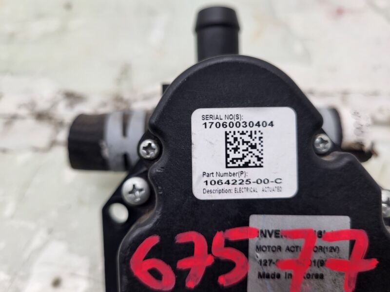 2015-2020 Tesla Model X Coolant Pump Cooling Valve Actuator 3-Way 106422500C OEM