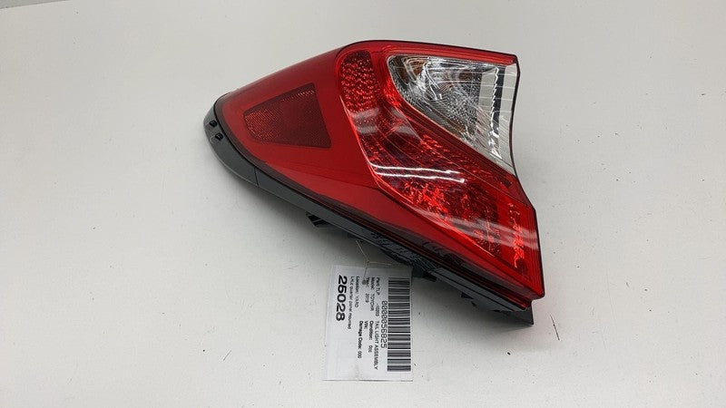 ⭕ 2018-2022 Toyota C-HR Driver Side Outer Taillight (On Quarter) Tail Lamp Left