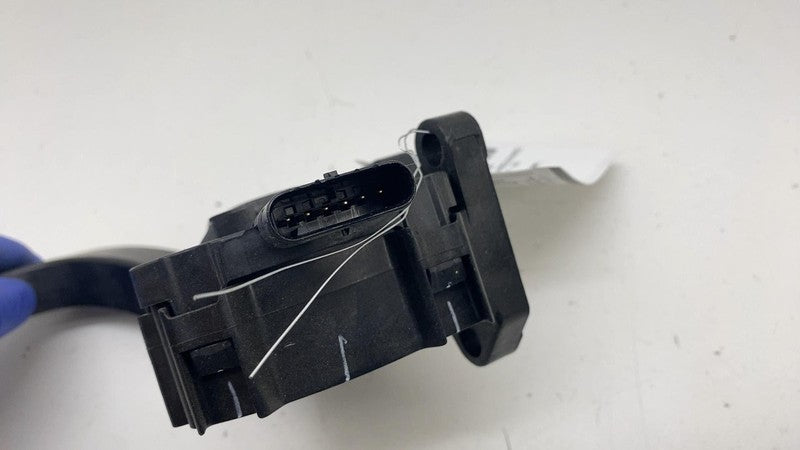 1007769 ⭕ 2017-2023 Tesla Model 3 Front Accelerator Gas Pedal Throttle Sensor Pad OEM