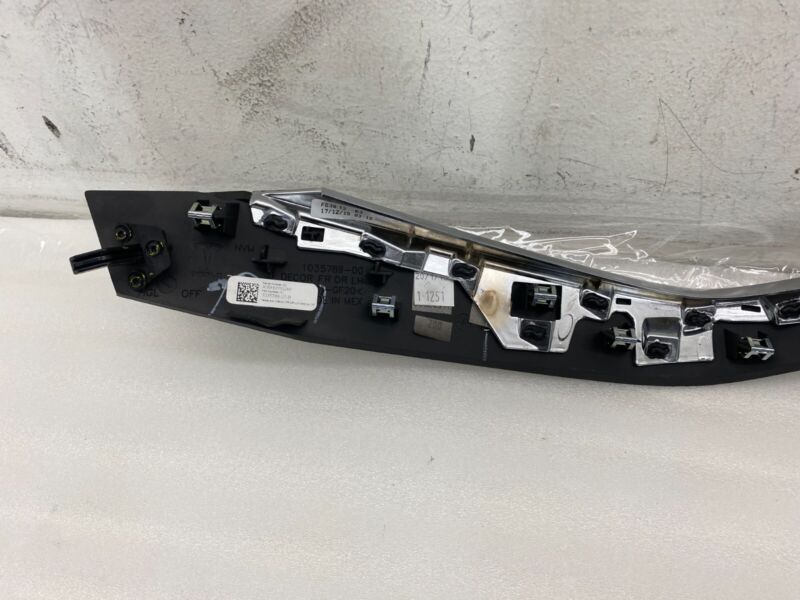 2016-2020 Tesla Model X MX Front Driver Side Door Decor Trim Obeche Left LH Assy