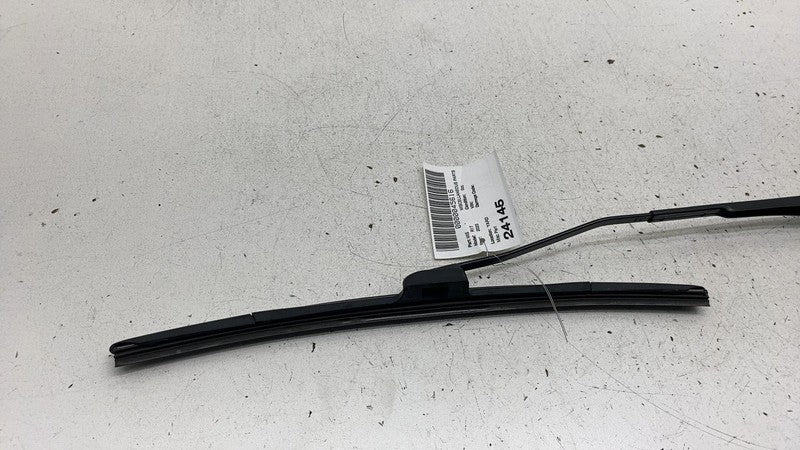⭕ 2022 2023 2024 Rivian R1T Front Passenger Right Windshield Wiper Arm & Blade