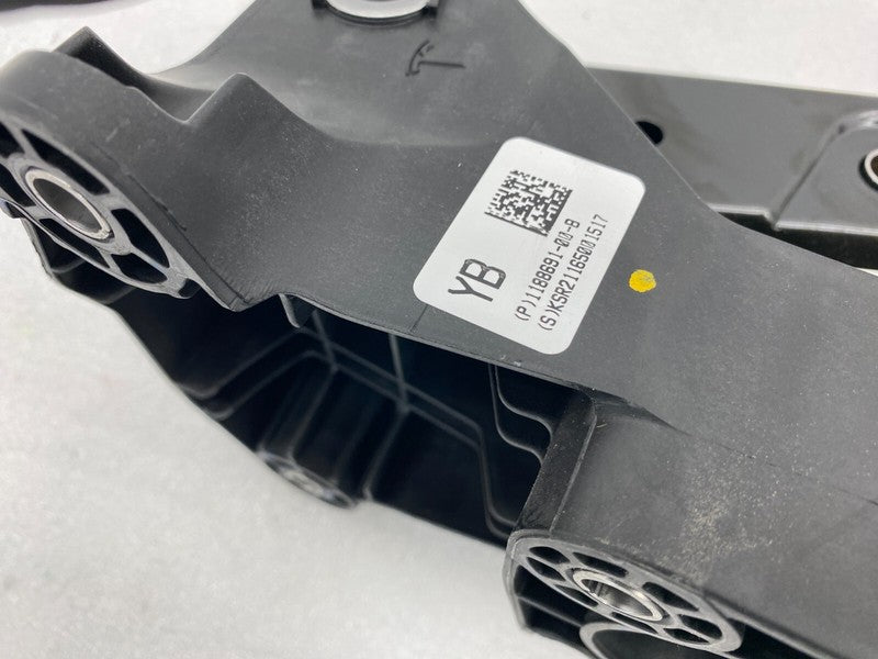 ⭕ 2020-2024 Tesla Model Y Accelerator and Brake Pedal Pad Assembly 118