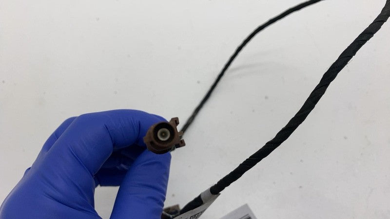 ⭕ 22-24 Rivian RIT Front Left or Right Fender Parking Camera Module PT