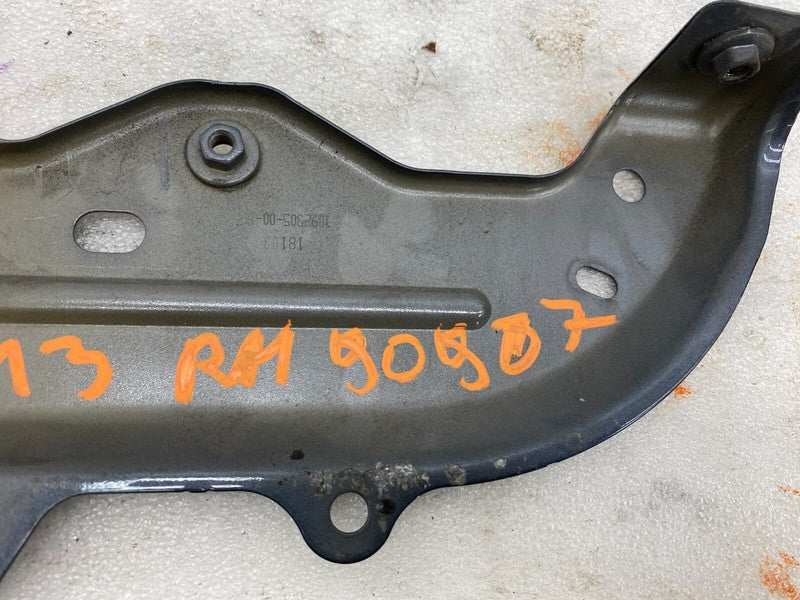 109230500B ⭕ 2017-2023 Tesla Model 3 Front Right Fender Mount Support Bracket 1092305-00-B