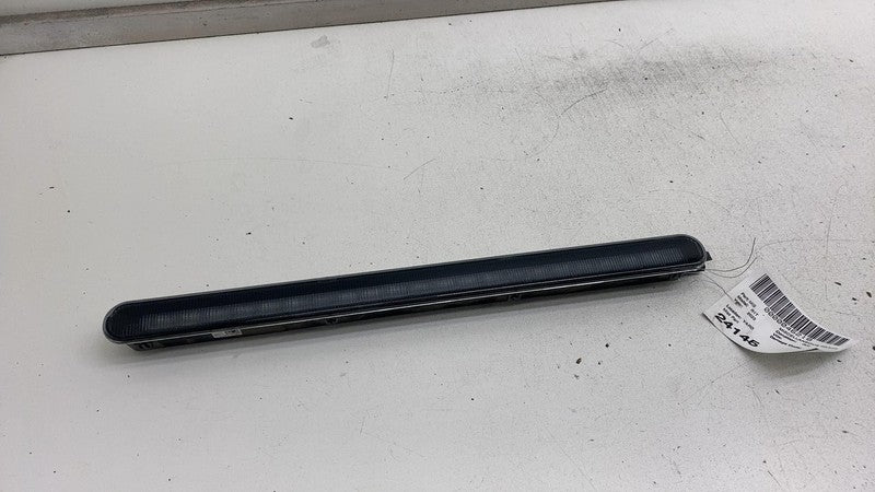 PT00000468 ⭕ 22-24 Rivian R1T Trunk Pick Up Box Right Side Courtesy Light Lamp PT00000468