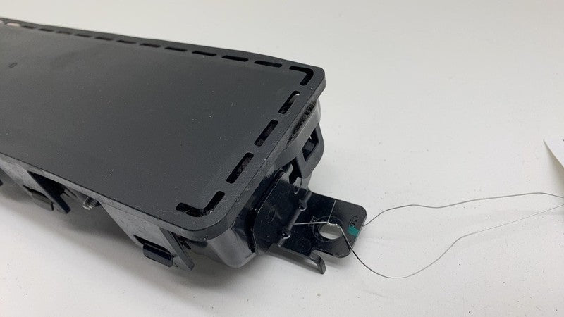 100526000F 2012-2015 Tesla Model S Front Passenger Side Lower Knee Airbag Right RH Assembly