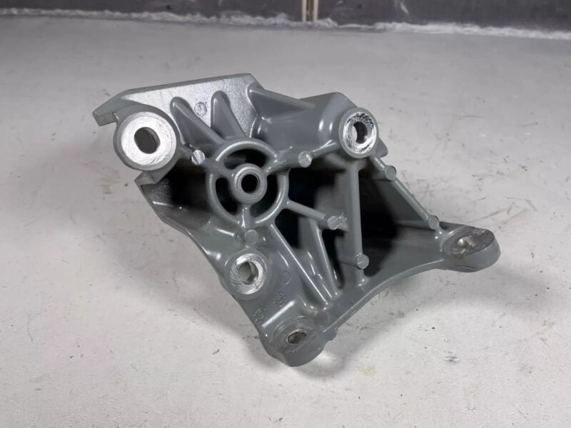 2016-2020 Tesla Model X Rear Right Engine Motor Mount Support Bracket Assembly