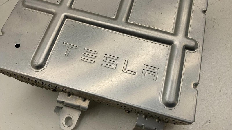 ⭕ 2020-2024 Tesla Model Y MY Radio Audio Sound System AMP Amplifier 15