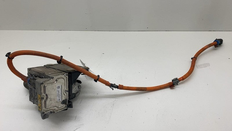 A0008350500 ⭕ 14-15 Mercedes-Benz B-Class B Electric Drive Heat Exchanger Assy A0008350500