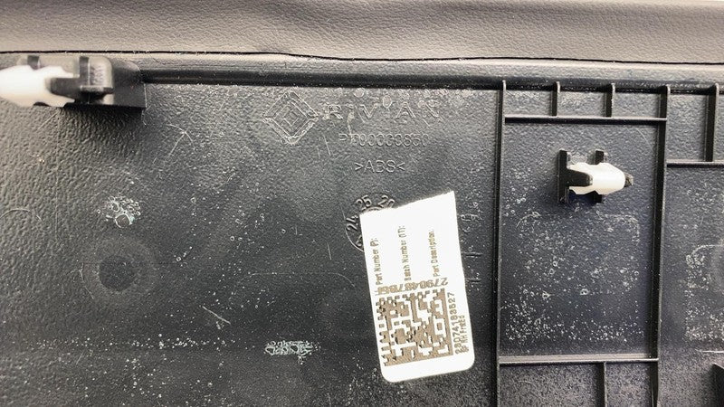 PT00000875 ⭕ 22-24 R1T Front Left & Right Upper Center Console Trim PT00000875 / PT00000850