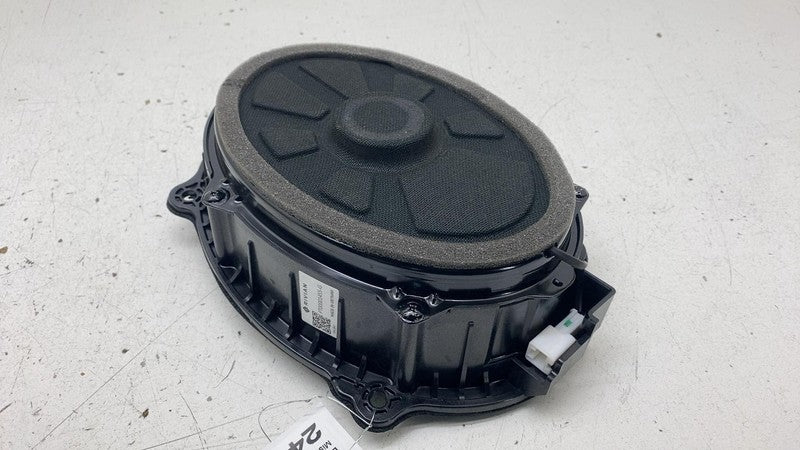 PT00000366F 22-24 Rivian R1T R1S Front or Rear Left or Right Door Audio Speaker PT00000366-F